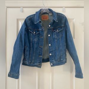Levi’s women’s jacket - small